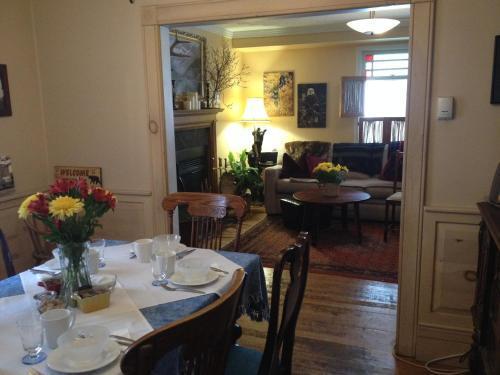 Holiday Lodge Bed And Breakfast Banff Esterno foto