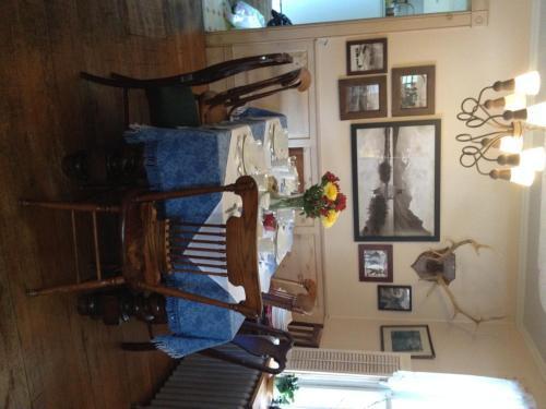 Holiday Lodge Bed And Breakfast Banff Esterno foto